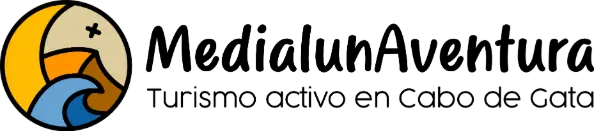 Media Luna Aventura